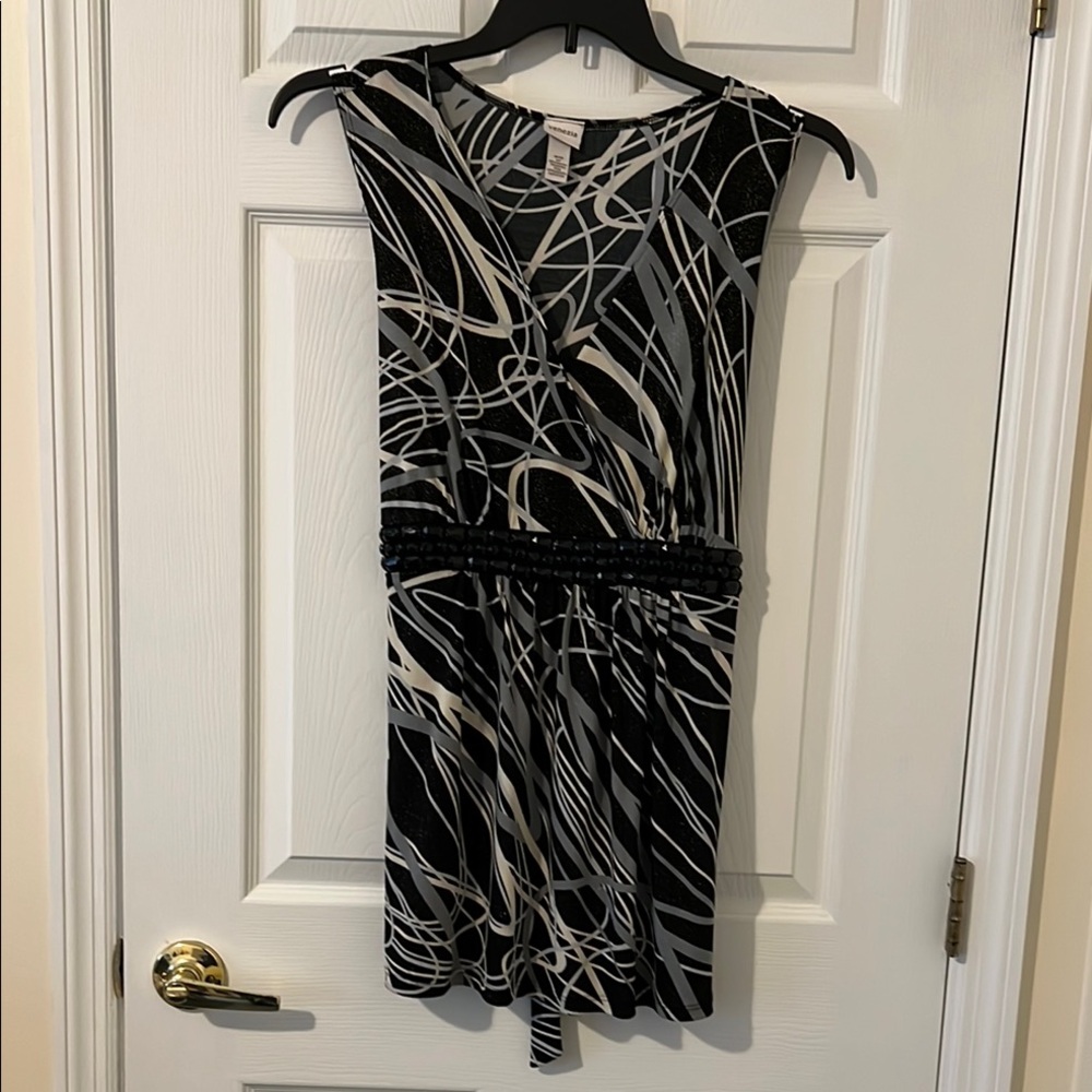 Elegant Black and White Patterned Dress